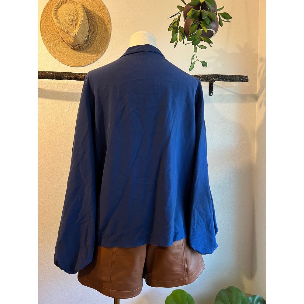 Fendi Blue Silk Tie Oversized Blouse Size 44 / XS Made in Italy - Picture 6 of 16